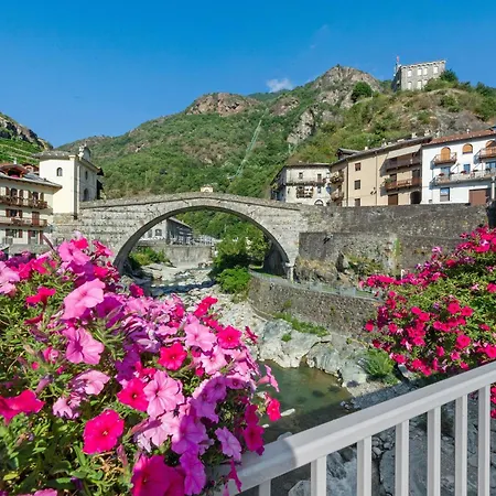 아파트 La Mansarda Del Viaggiatore