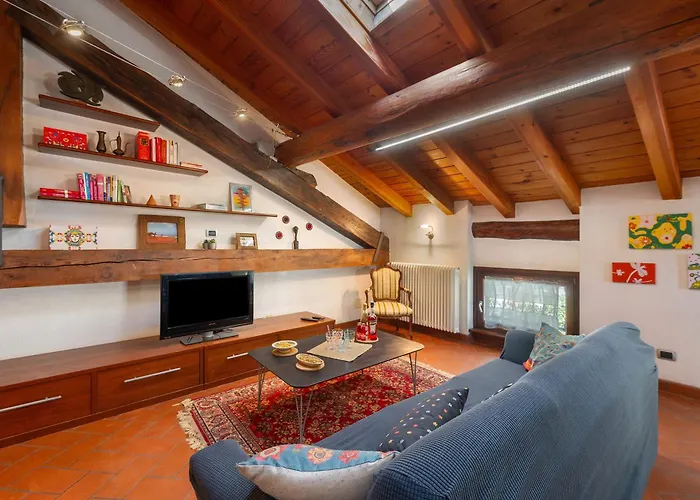 La Mansarda Del Viaggiatore ポン・サン・マルテン