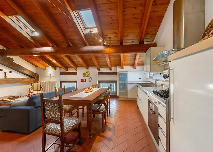 La Mansarda Del Viaggiatore